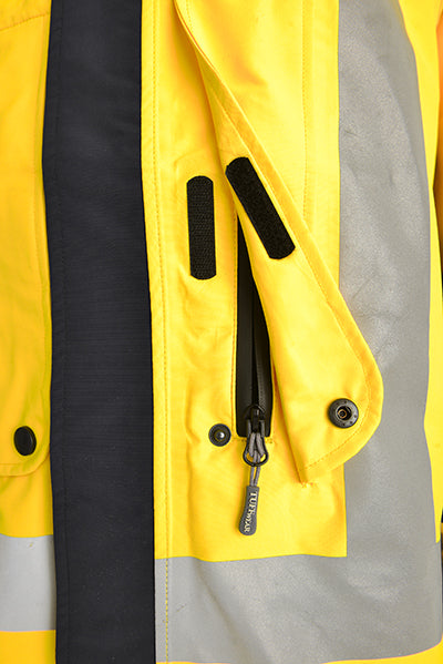 WATERPROOF PATROL JACKET